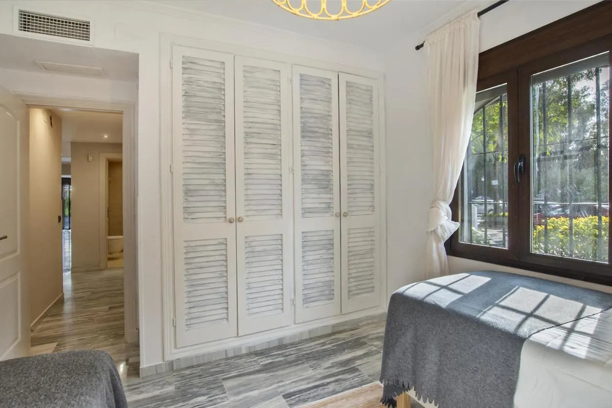 Golden Beach Apartment Marbella